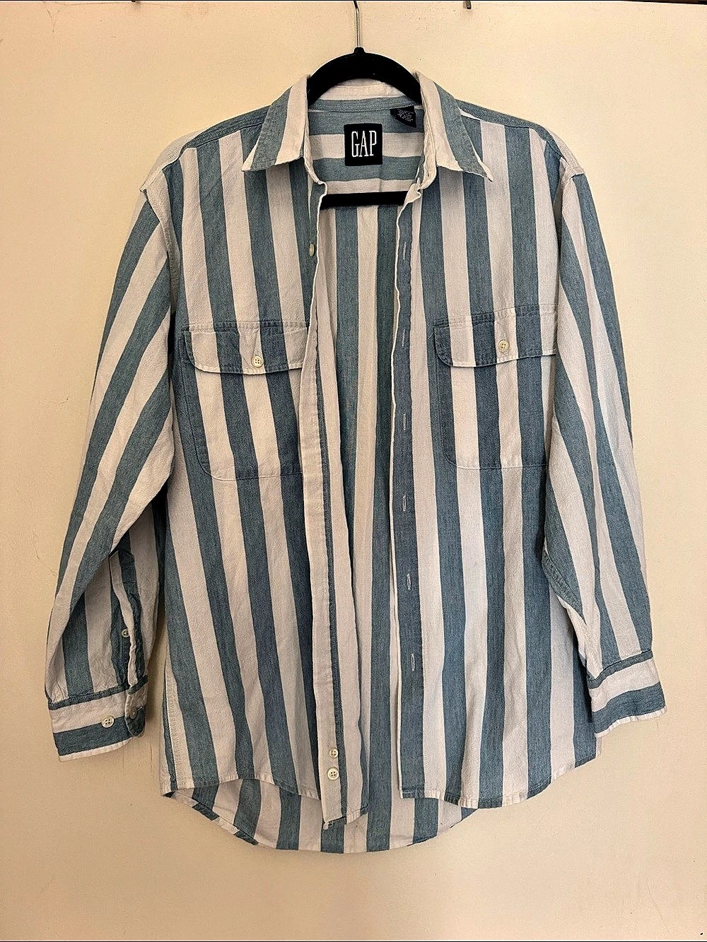 GAP Striped Cotton Shirt in Blue & White Size Small